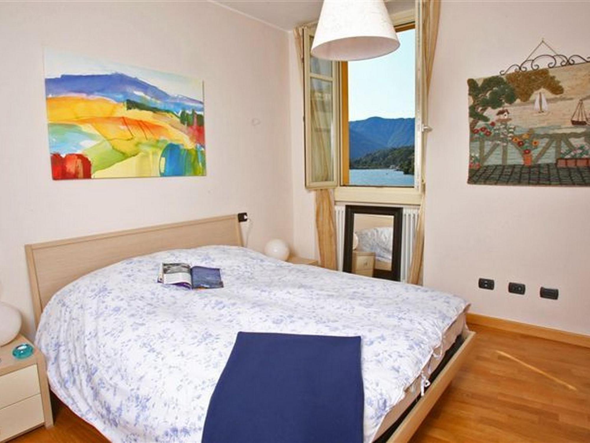 La Piazza Menaggio Apartment Luaran gambar